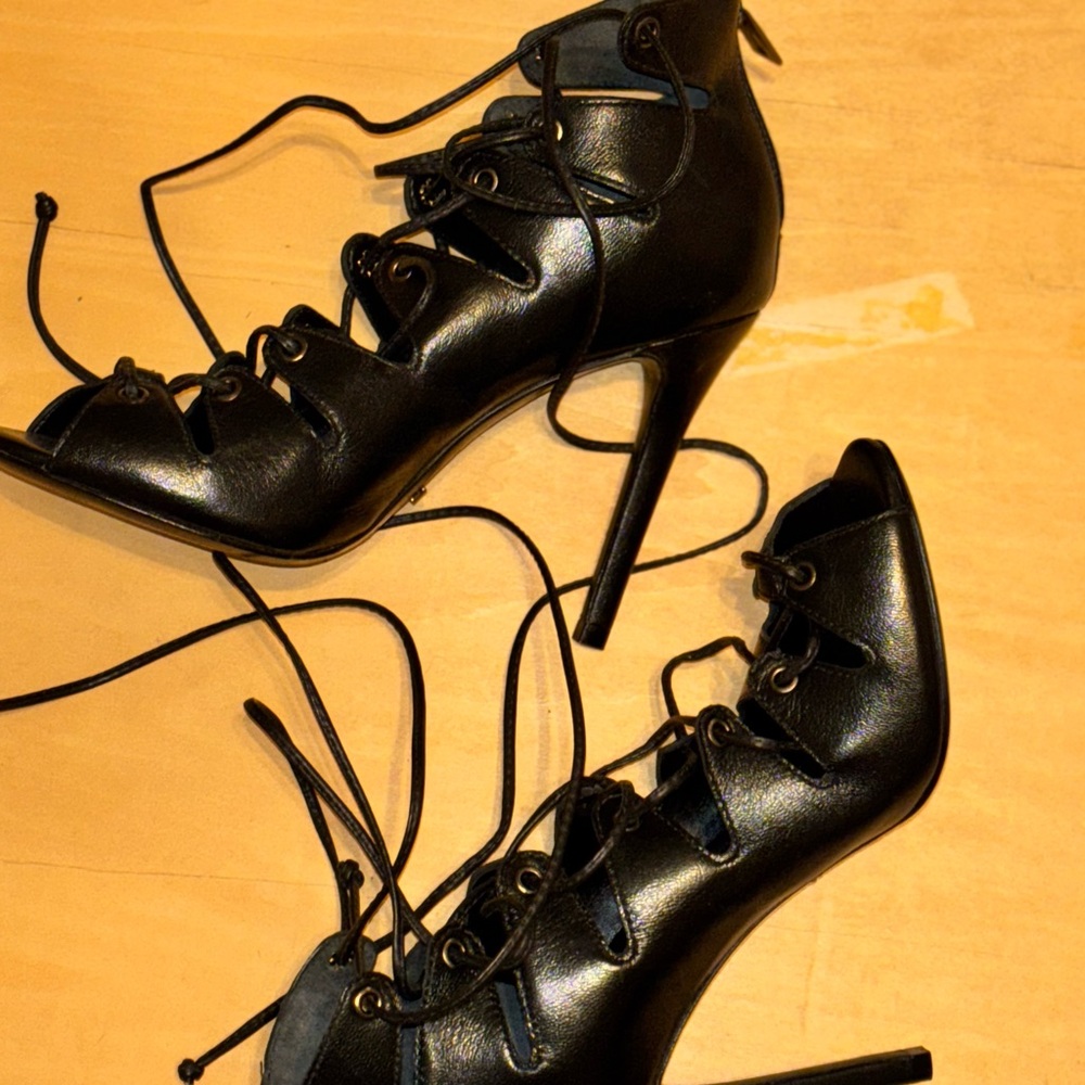 SCHUTZ Black Lace-Up Heels